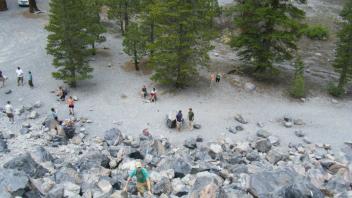 Field Trip to the Inyo Crater Obsidian Source