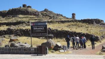 On weekends we took field trips. The first one was to Sillustani, an Inca Period chullpa, or burial tomb site. 
